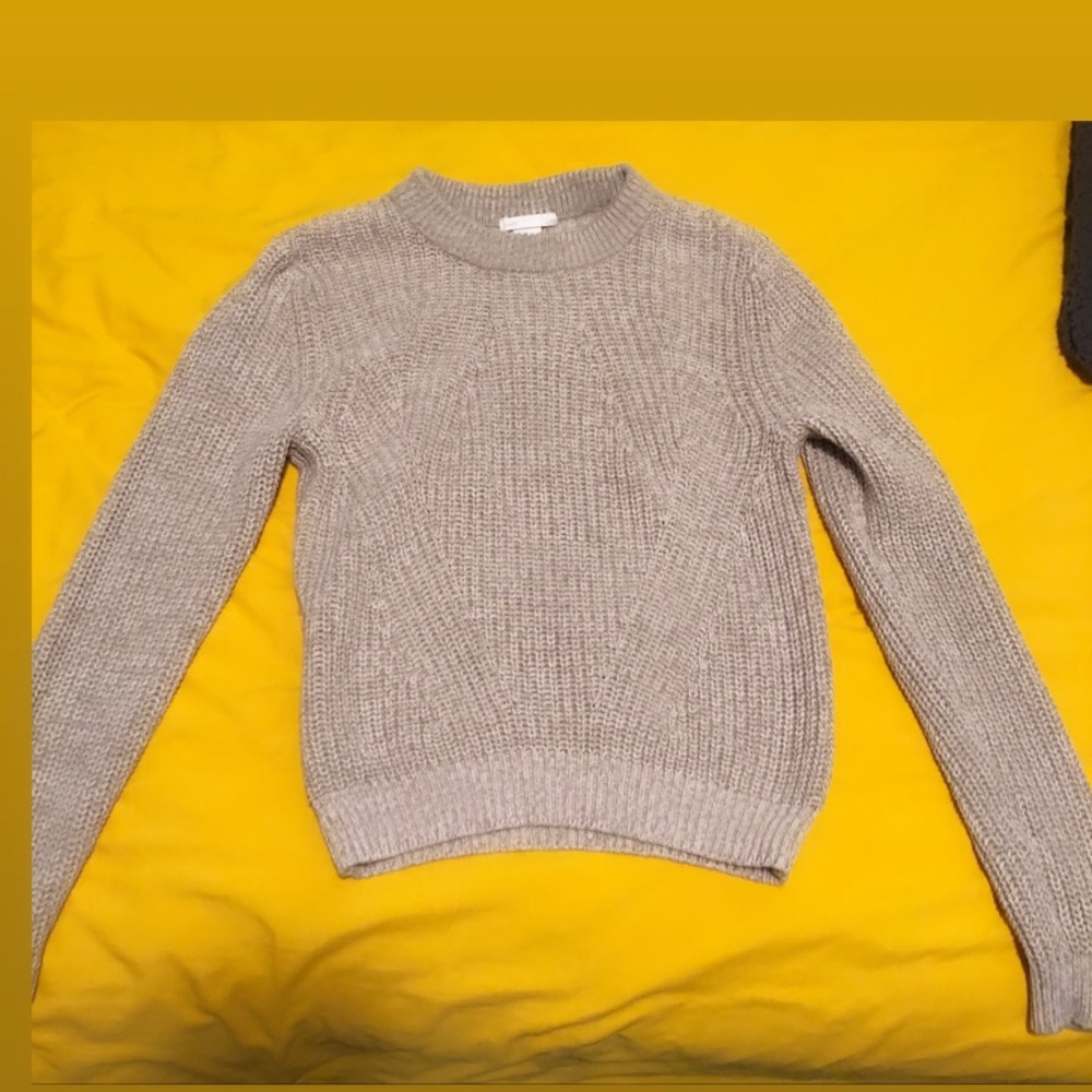 H&M sweater